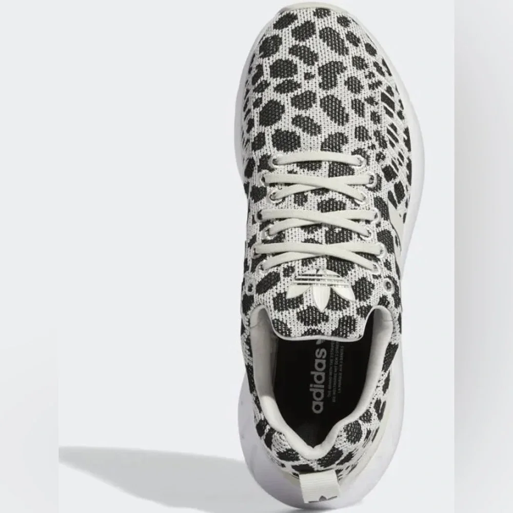 💎✨ New ✨💎 ADIDAS tennis shoes - Picture 6 of 9